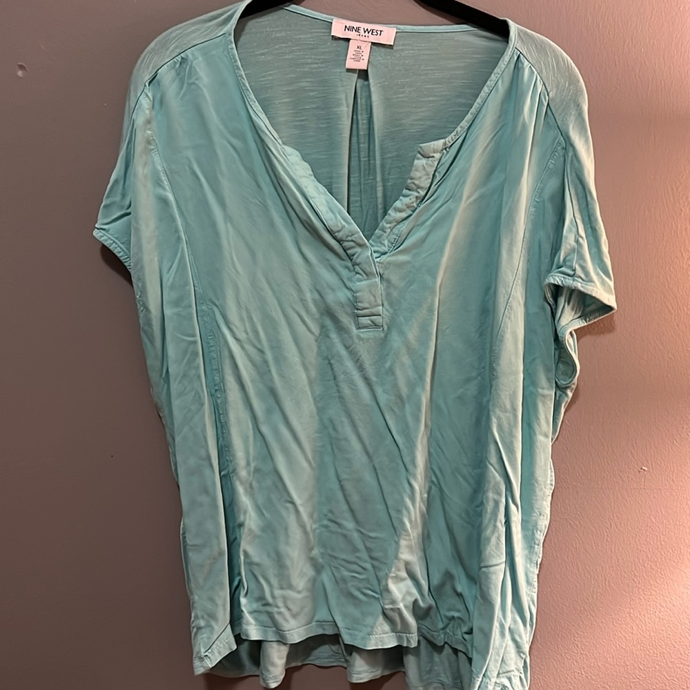 Nine West top Size XL Turquoise